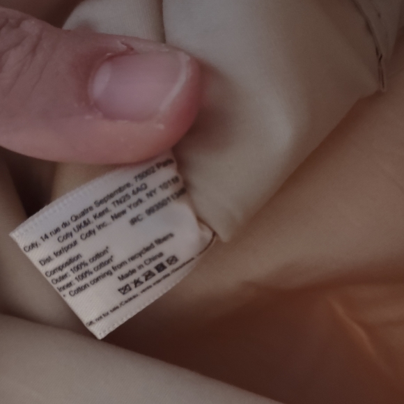 🆕Burberry Wristlet - Picture 4 of 10